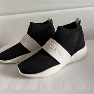 Karl Lagerfeld Paris Phoenix Black Knit
Slip-On Sneakers - Size 6.5